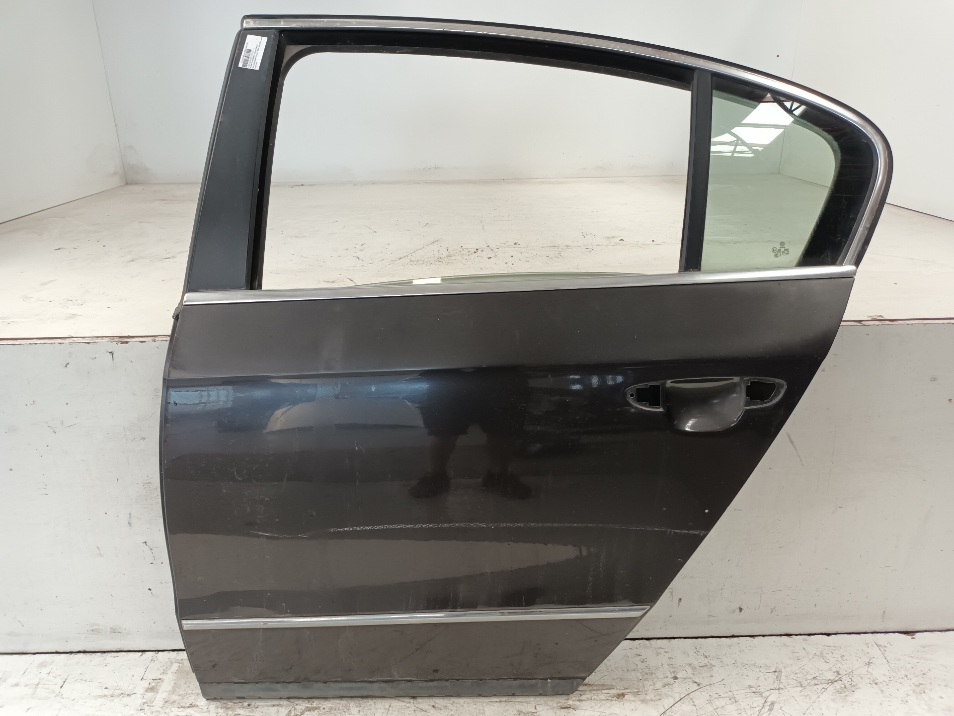 CHEVROLET Passat B6 (2005-2010) Rear Left Door NEGRO 24909153