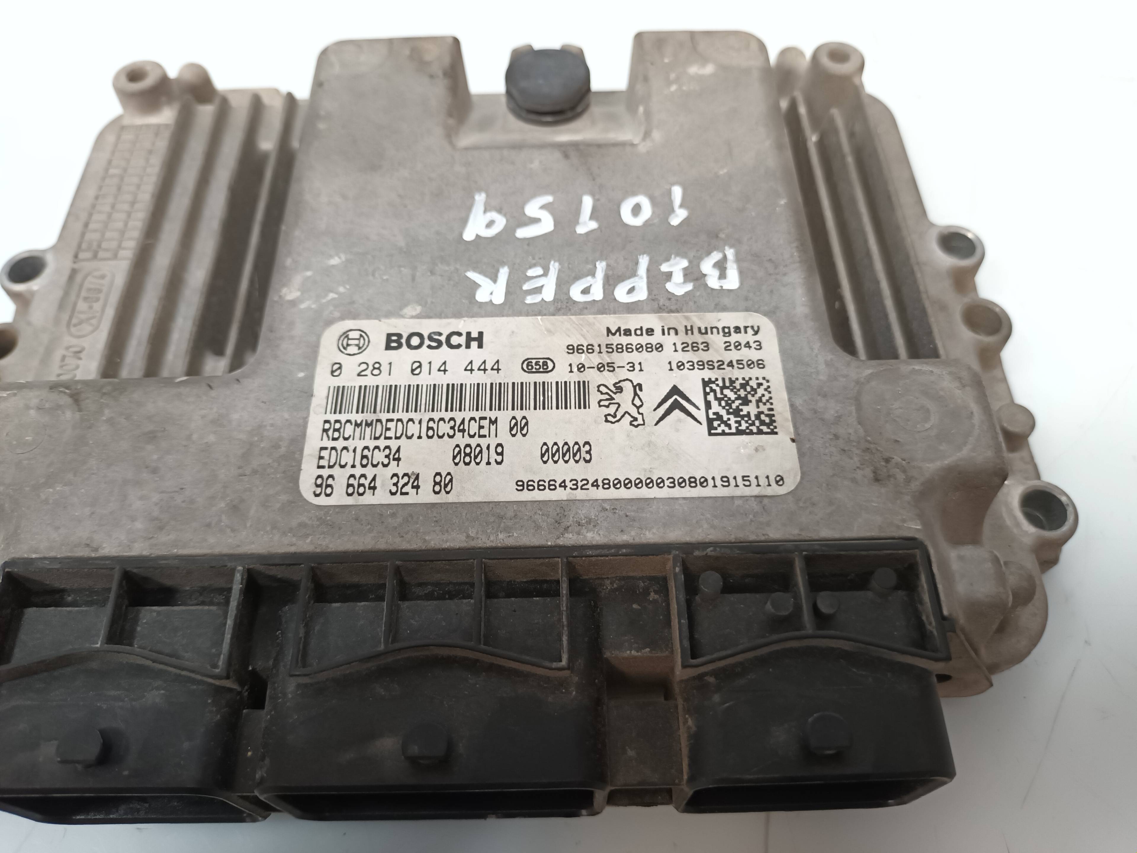 BMW X5 E70 (2006-2013) Moottorin ohjausyksikkö ECU 9666432480 25332408