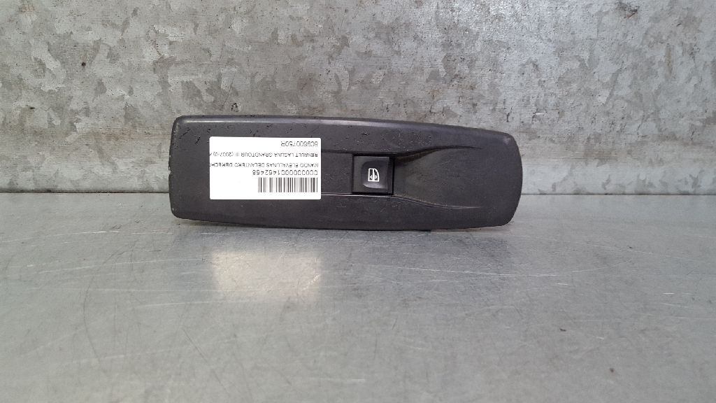 RENAULT Laguna 3 generation (2007-2015) Front Right Door Window Switch 809600750R 22072968