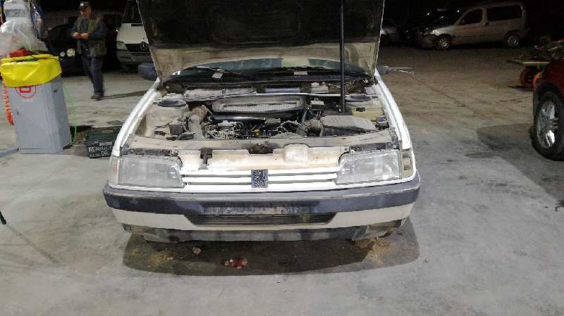 PEUGEOT 405 1 generation (1987-1996) Priekšējā labā spārna pagrieziena signāls 630195 24062688