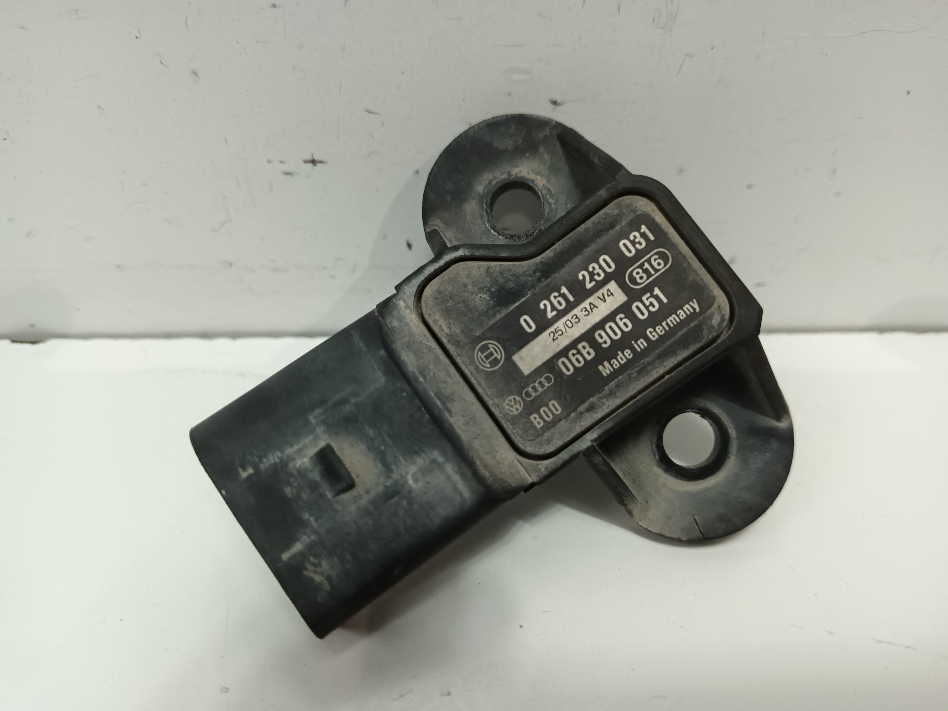 SEAT Cordoba 2 generation (1999-2009) Air conditioner expansion valve 06B906051 22351232