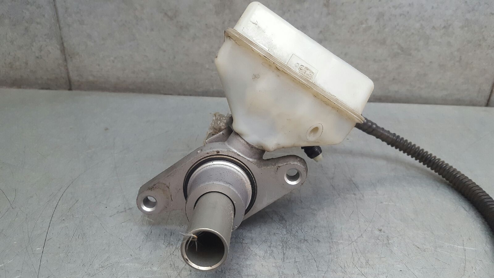 PEUGEOT 3008 1 generation (2010-2016) Brake Cylinder 9654002180 24078976