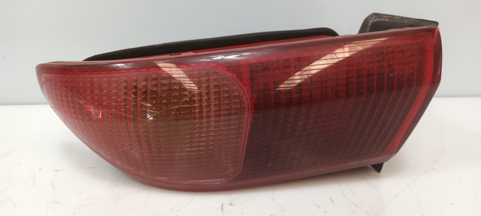 RENAULT Rear Right Taillight Lamp 25392564