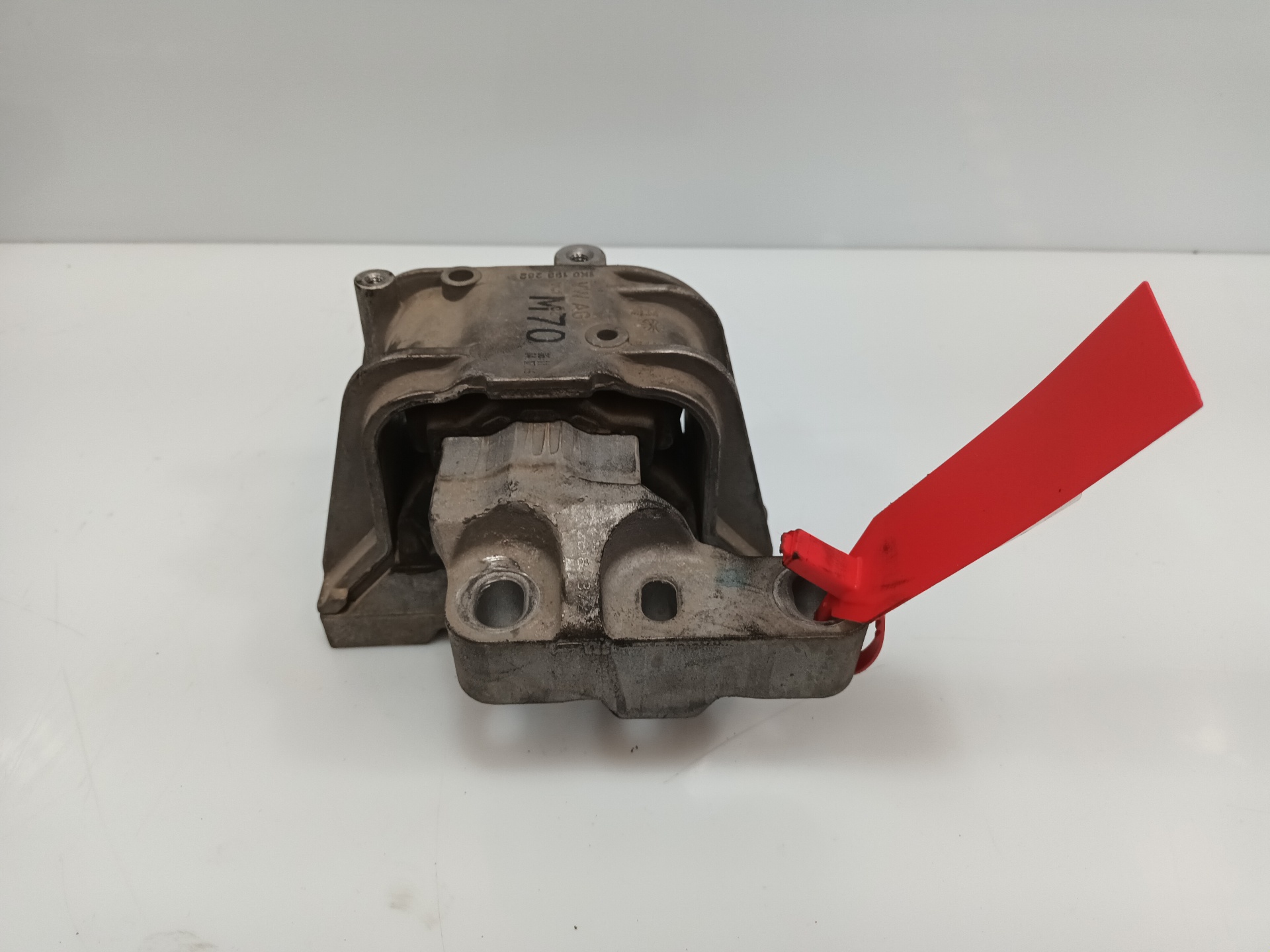 AUDI A3 8P (2003-2013) Right Side Engine Mount 1K0199262 25394306