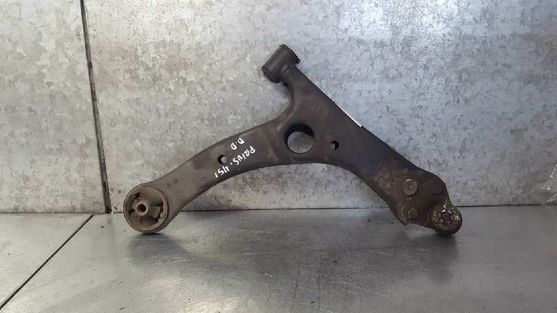 OPEL Prius 2 generation (XW20) (2003-2011) Front Right Arm 4806847040 25243530