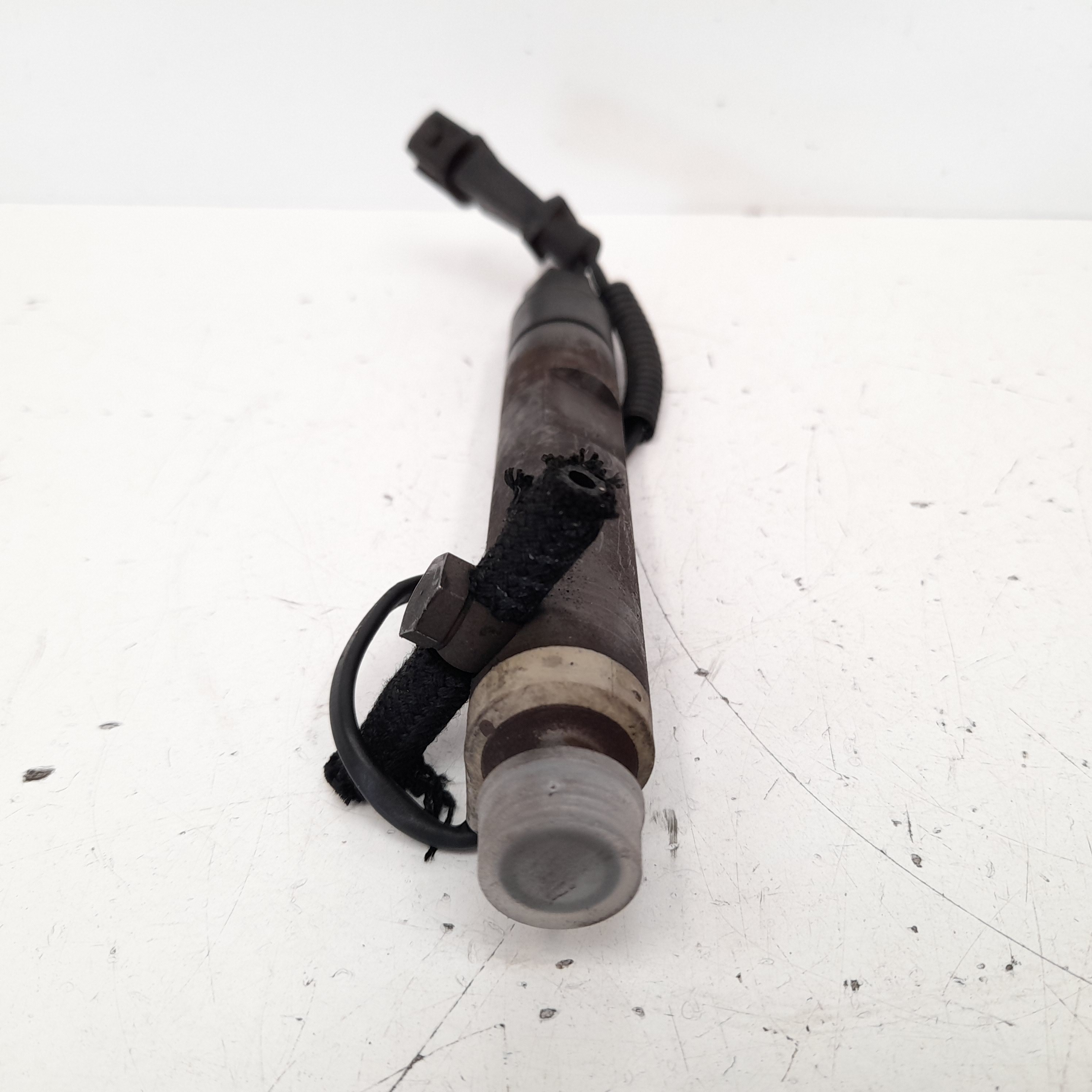 NISSAN Leon 1 generation (1999-2005) Fuel Injector 038130202B 23374195