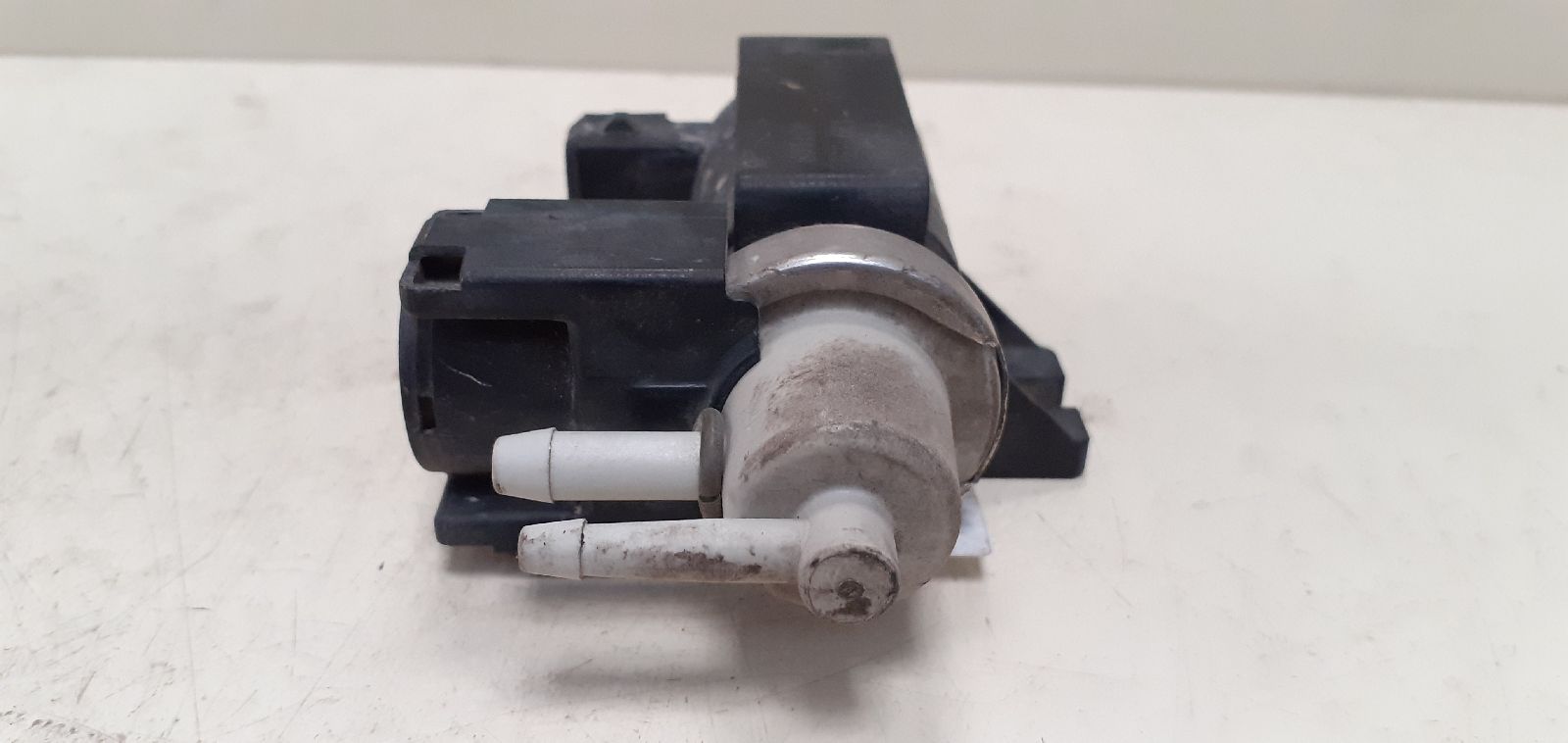 MERCEDES-BENZ Matrix 1 generation (2001-2010) Solenoid Valve 72190316 24095800