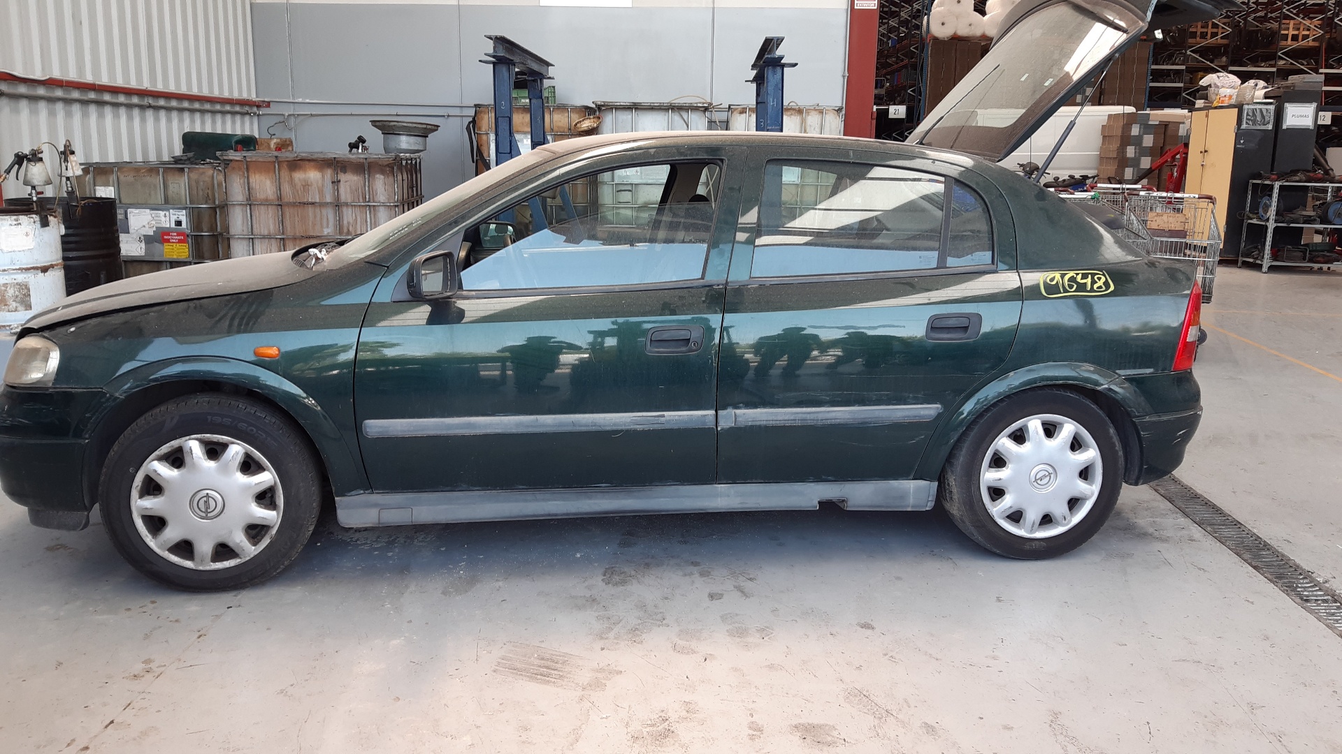 VAUXHALL Astra H (2004-2014) Стартер 90341777 24116171