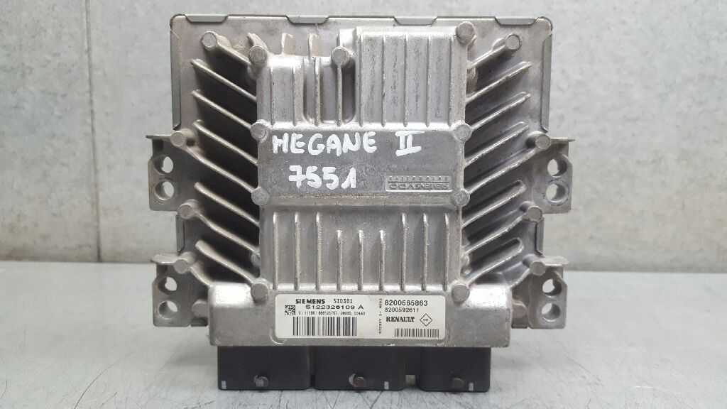 CHEVROLET Megane 3 generation (2008-2020) Motora vadības bloks 8200565863 25263397