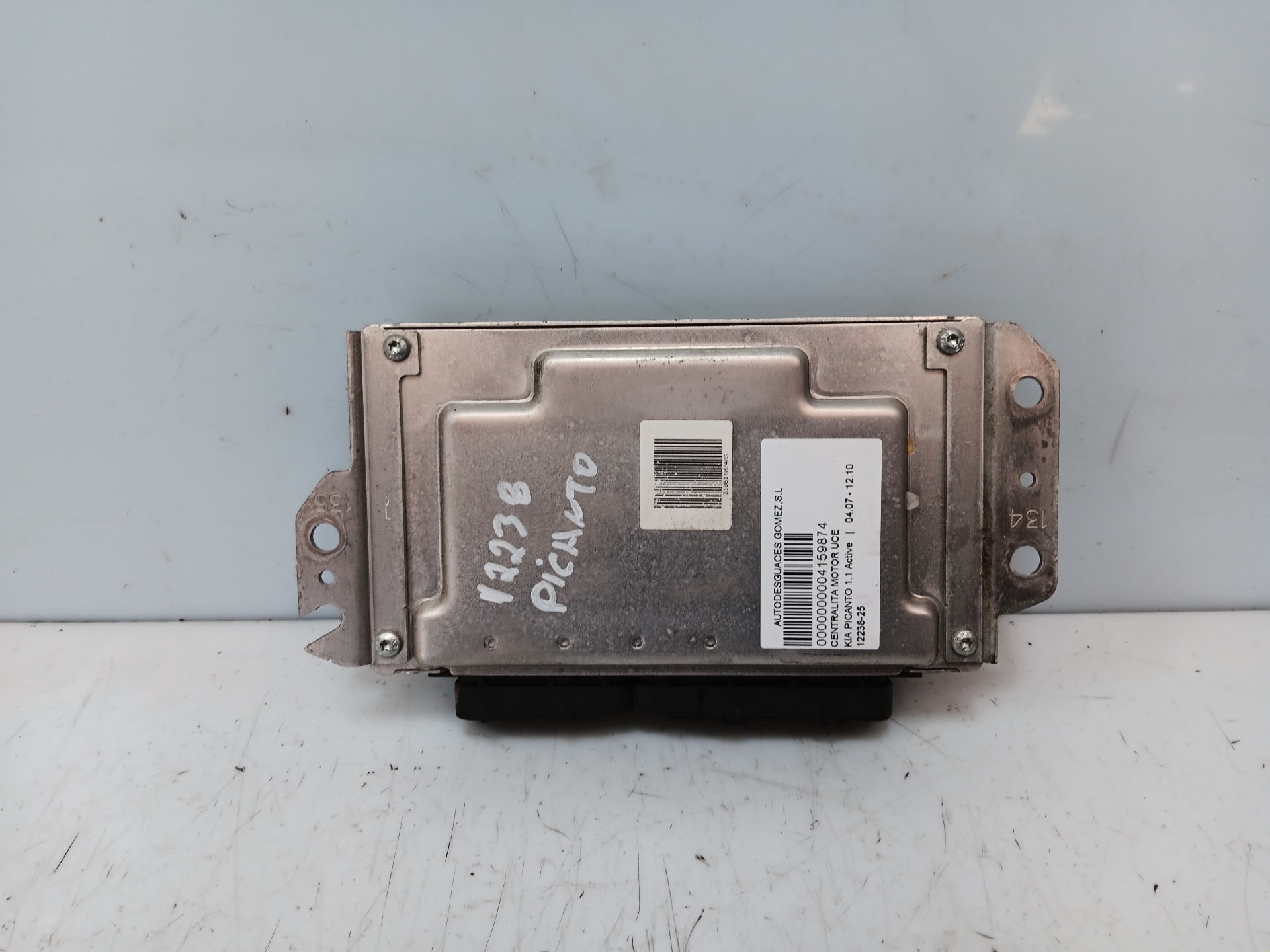 Motorsteuergerät 3911002055 de Kia Picanto (sa) 2004-2010 - pieza usada