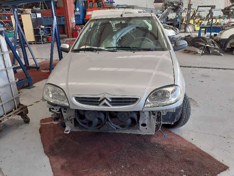 FORD Saxo 2 generation (1996-2004) Bagāžas nodalījuma loga tīrītāja motorīts 9637889880 22008168