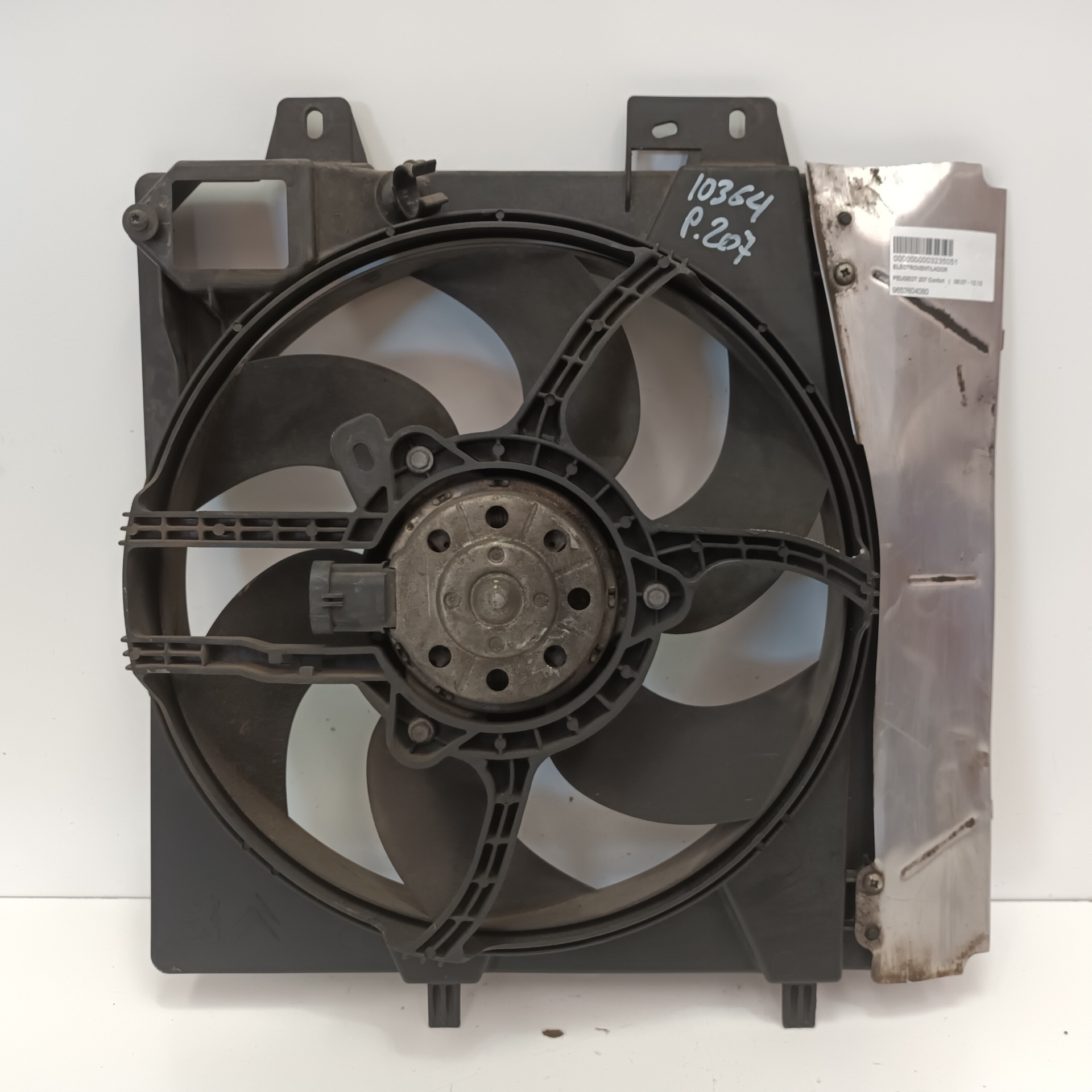 MASERATI 207 1 generation (2006-2009) Difūzoriaus ventiliatorius 9653804080 22309662