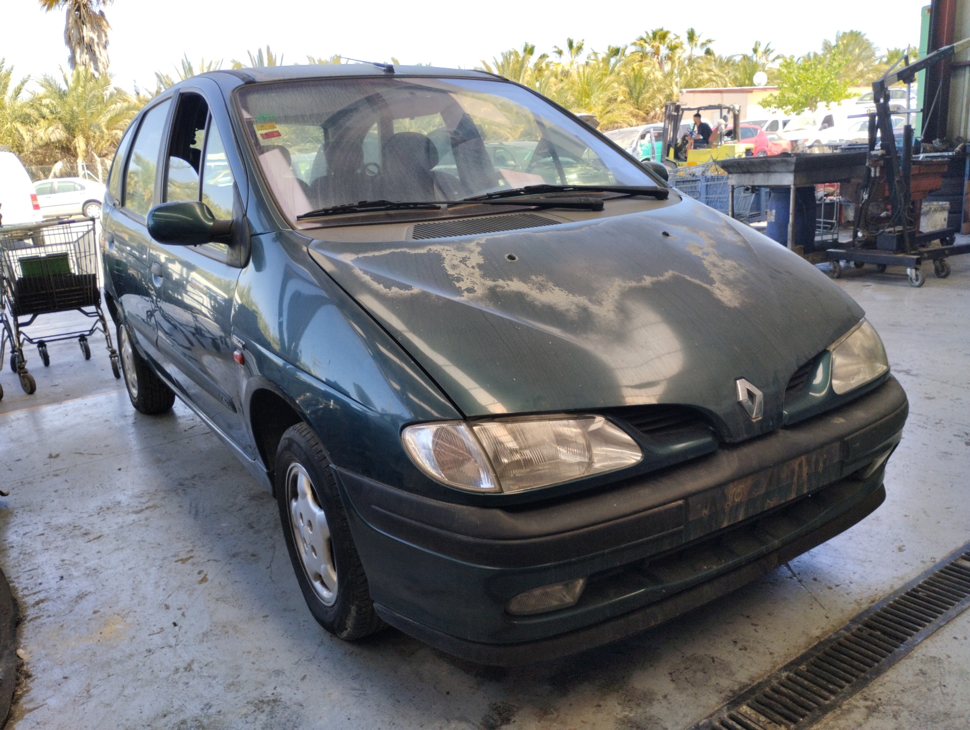 RENAULT Megane 1 generation (1995-2003) Andre kroppsdeler 25349966