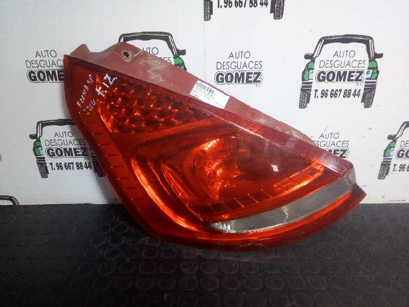 Feu arrière gauche F6JB 1709553 de Ford Fiesta 2008-2010