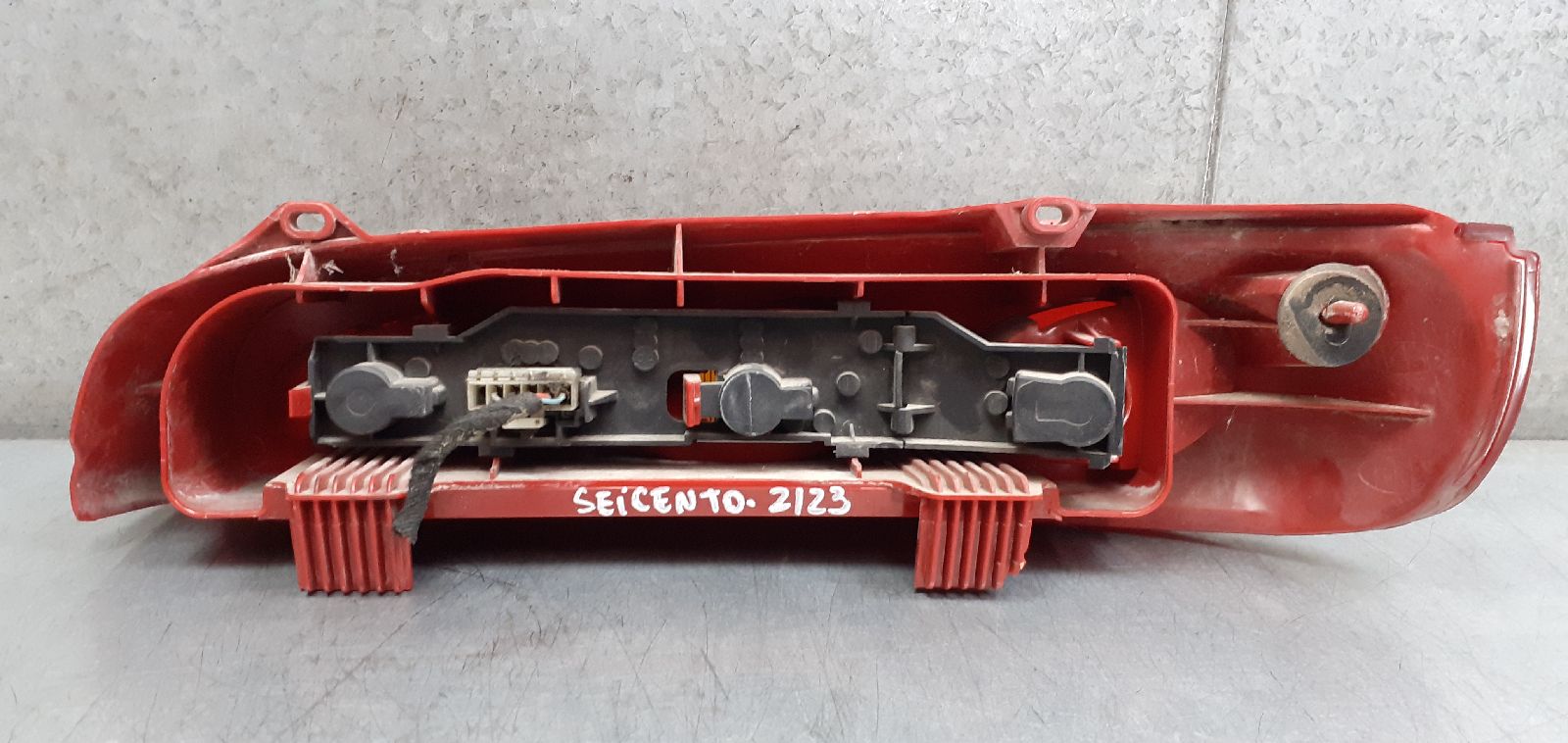 RENAULT Seicento 1 generation (1998-2010) Rear Left Taillight 39670748 21976937