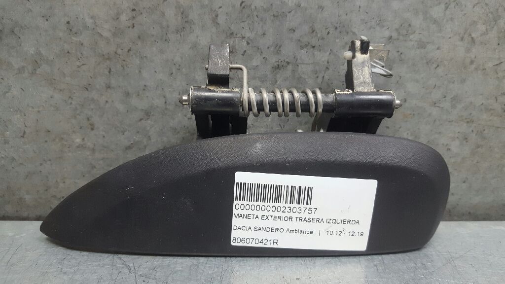 DACIA Sandero 2 generation (2013-2020) Външна дръжка на задна лява врата 806070421R 24077818