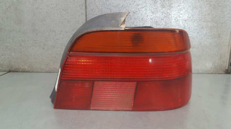 Piloto trasero derecho M52B25TU 63216900210 de Bmw Serie 5 1995-2000 - pieza usada