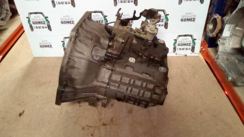 PEUGEOT Focus 1 generation (1998-2010) Gearbox 2S4R7002PA 22017283