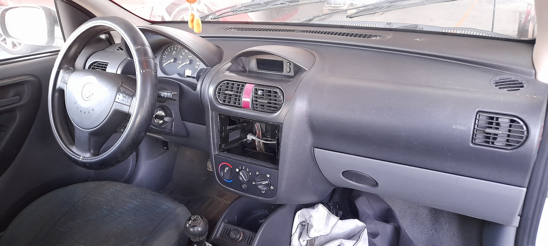 RENAULT Corsa C (2000-2006) Другая деталь 09113367 22304705