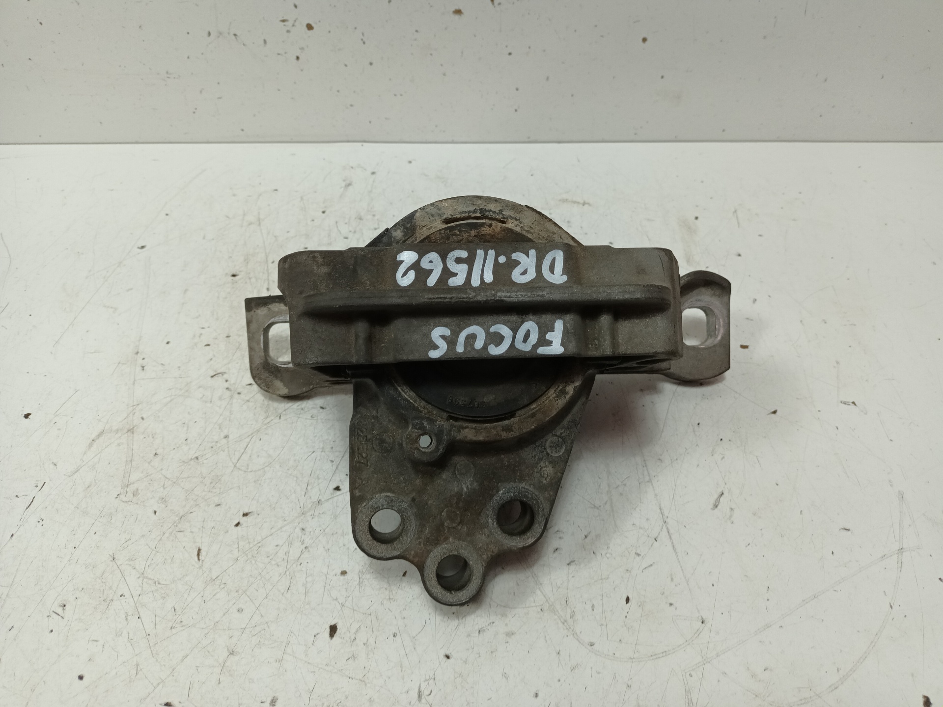 FORD Focus 3 generation (2011-2020) Right Side Engine Mount 25283983