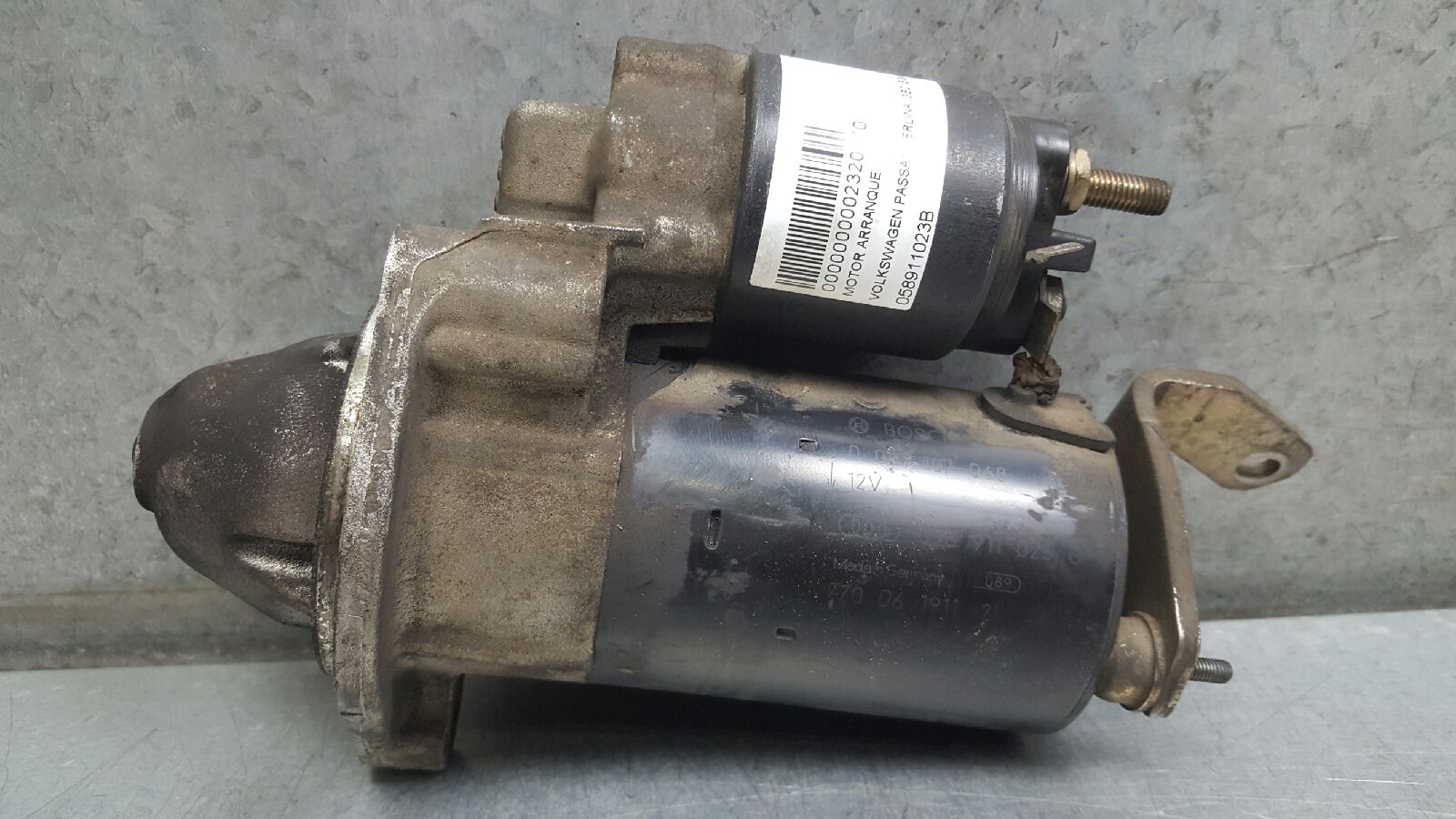 VOLKSWAGEN Passat B5 (1996-2005) Startmotor 058911023B 22005433