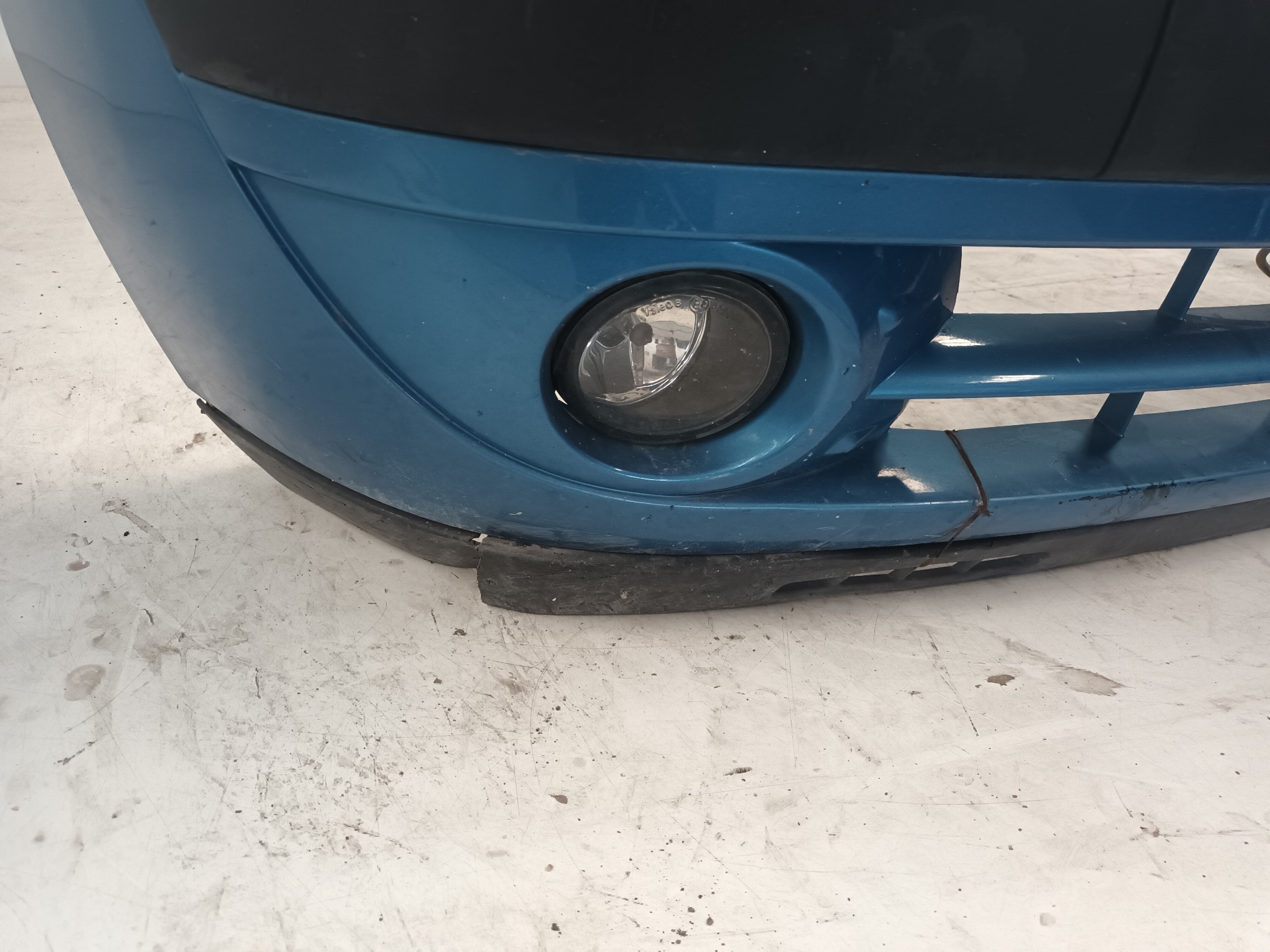 RENAULT LS 4 generation (2006-2020) Front Bumper AZUL 25112589