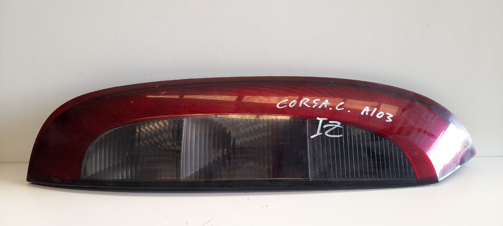 VAUXHALL Corsa C (2000-2006) Rear Left Taillight 09114336, 09114336 21976419