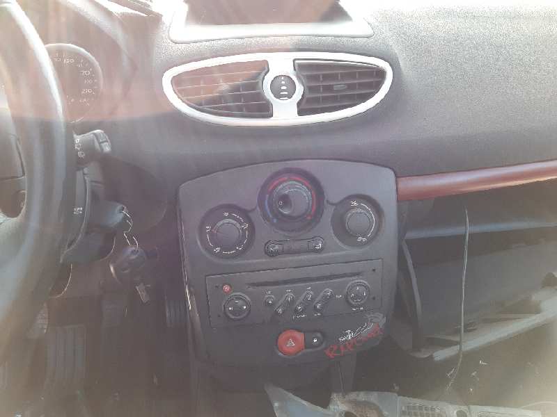 AUDI Clio 2 generation (1998-2013) ABS Pump 8200747140 22009887