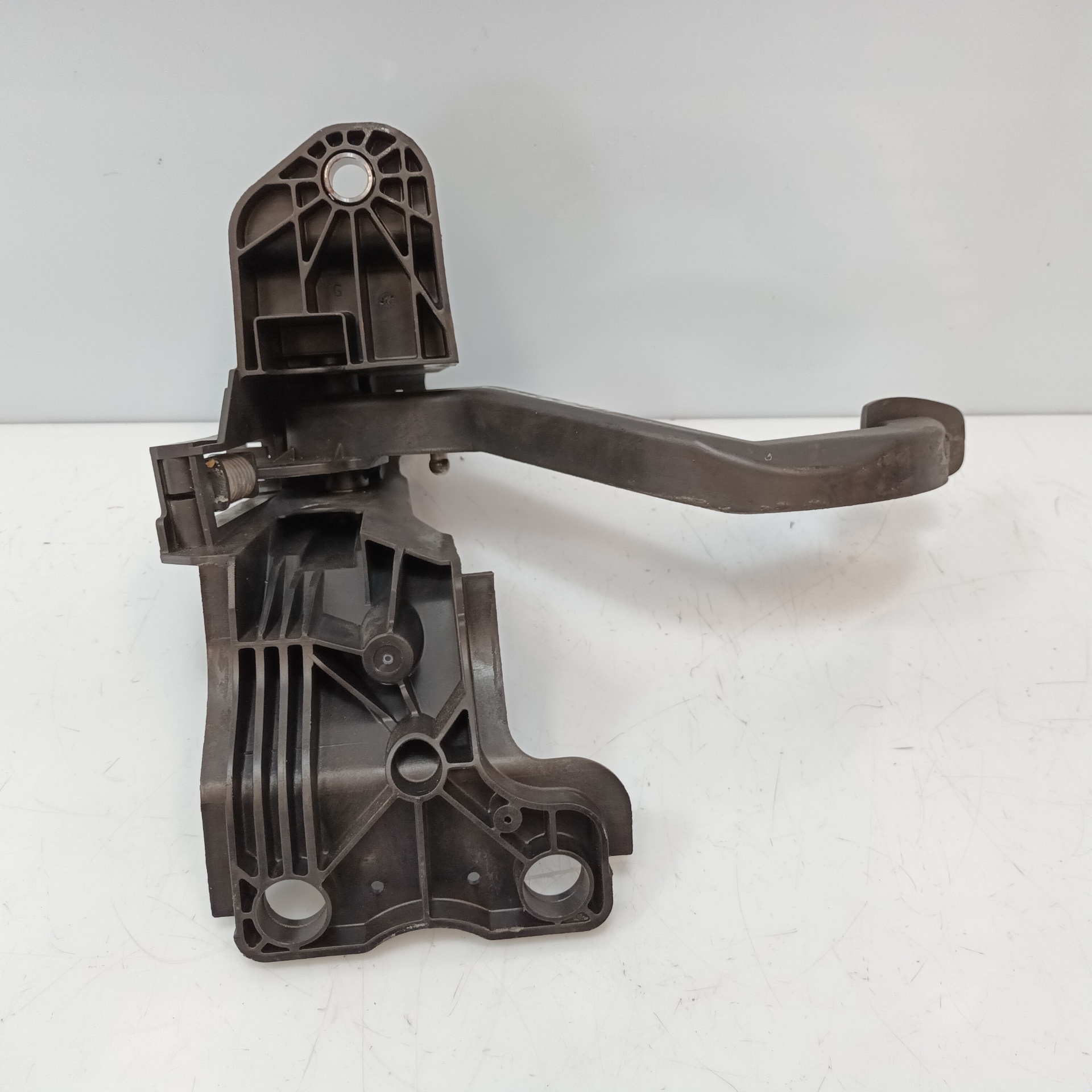 RENAULT Master 3 generation (2010-2023) Clutch Pedal 25394270