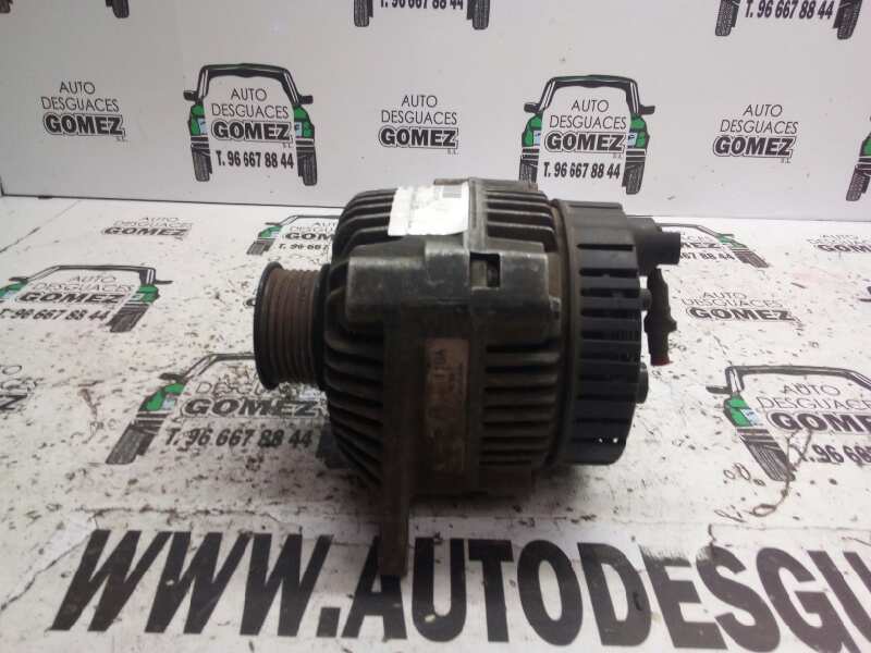 Alternador 7700436626 de Renault Megane i scenic 1996-1999 - pieza usada