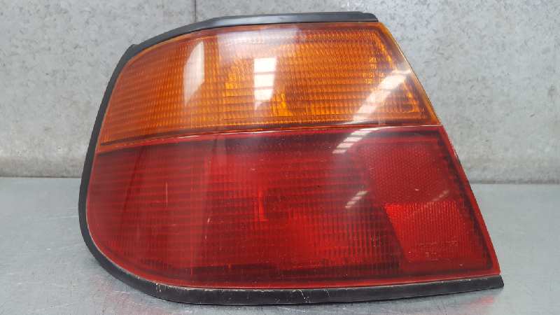 NISSAN Almera N15 (1995-2000) Vänster bakljus bak 265590N028 25259978