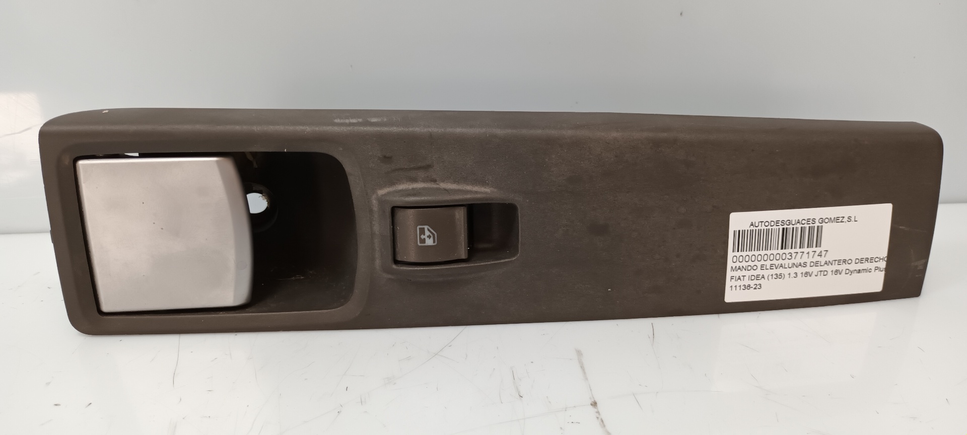 LANCIA Musa 1 generation (2004-2012) Front Right Door Window Switch 25400305