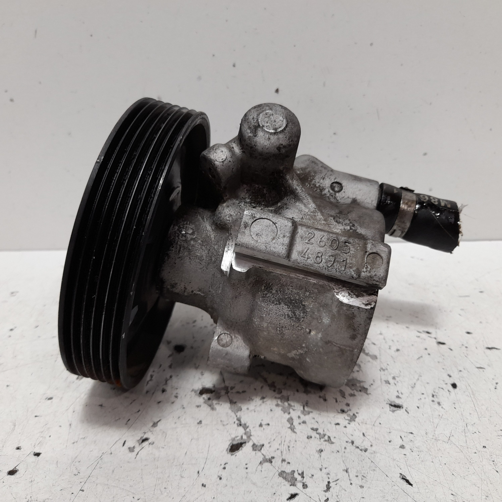 PEUGEOT S40 1 generation (1996-2004) Power Steering Pump 8200071050 24118871