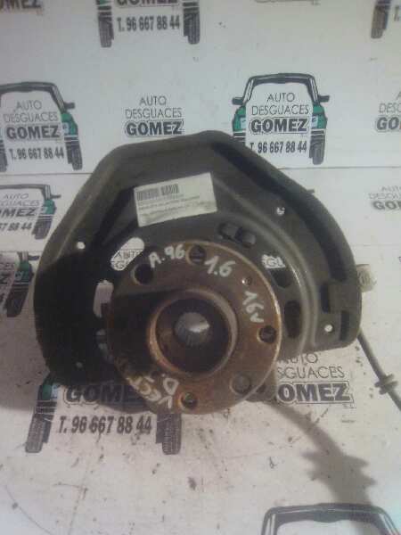 OPEL Vectra B (1995-1999) Front Left Wheel Hub 90468577 25247087