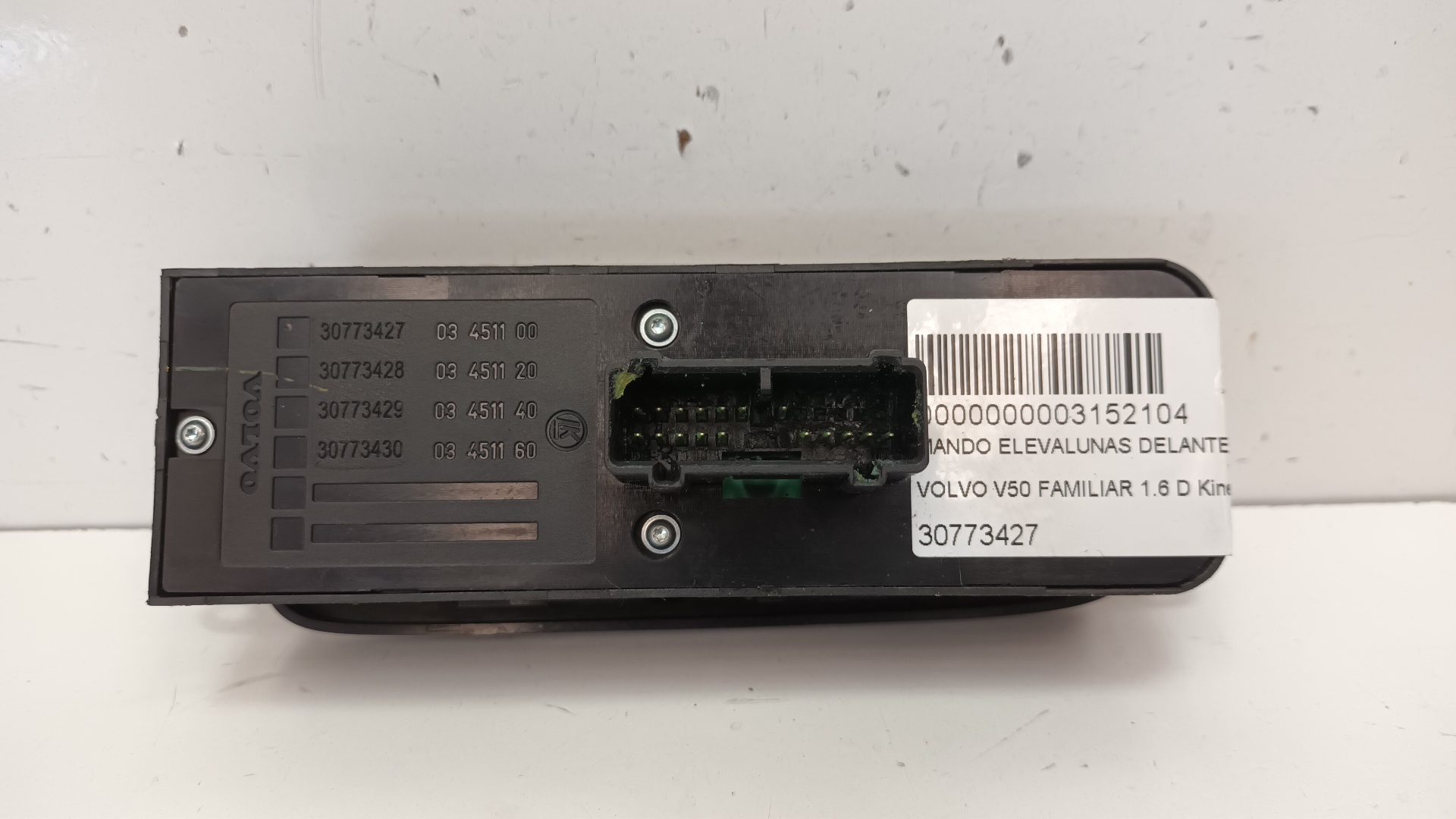 VOLVO V50 1 generation (2003-2012) Commutateur de fenêtre de porte avant gauche 30773427 22294594