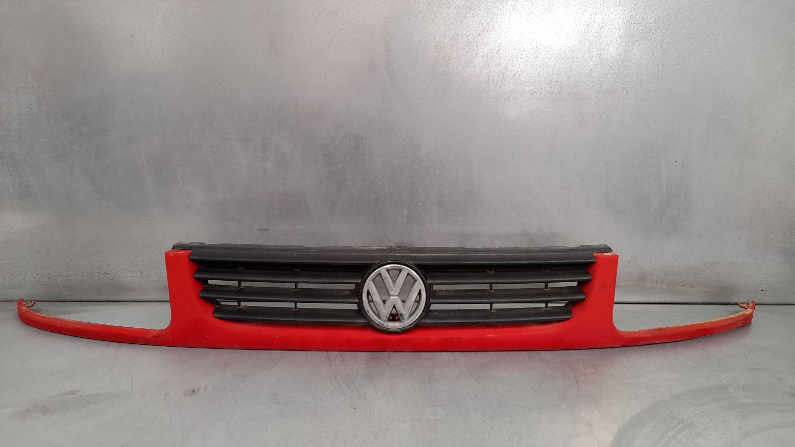 NISSAN Polo 3 generation (1994-2002) Radiator Grille 6N0853661C 22049683