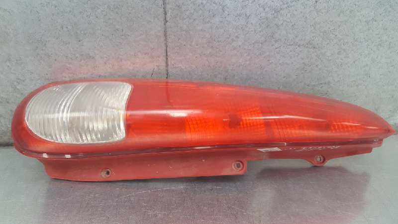 Piloto trasero izquierdo A18DMS 96260526 de Daewoo Tacuma 2000-2001