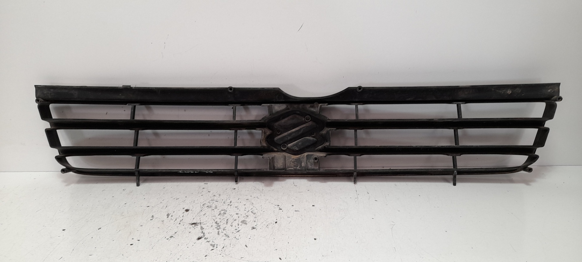 FORD Radiator Grille NEGRO 25251094