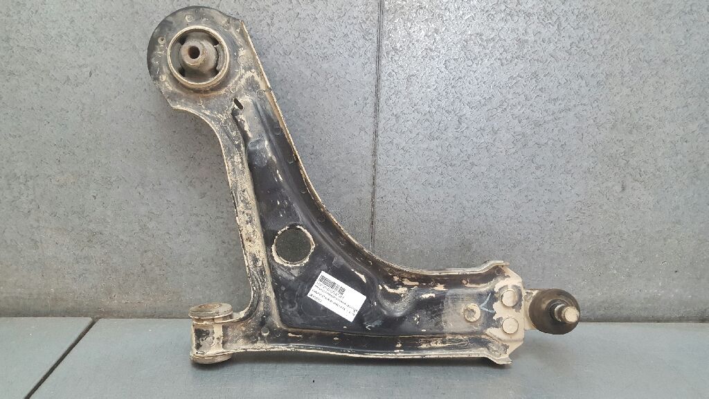 CHRYSLER Cruze 1 generation (2009-2015) Front Left Arm 96415063 22004542