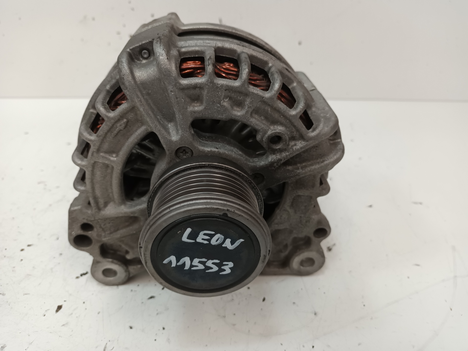 SEAT Alhambra 2 generation (2010-2021) Alternator 05L903026B 25392452