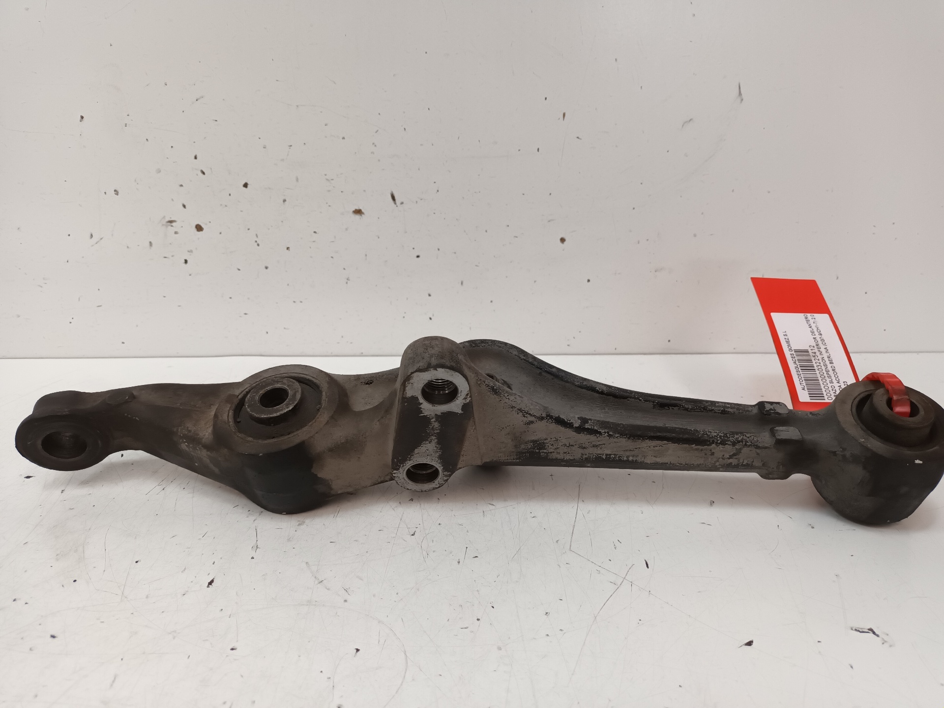 VOLKSWAGEN Accord 6 generation (1997-2002) Front Left Arm 25276606