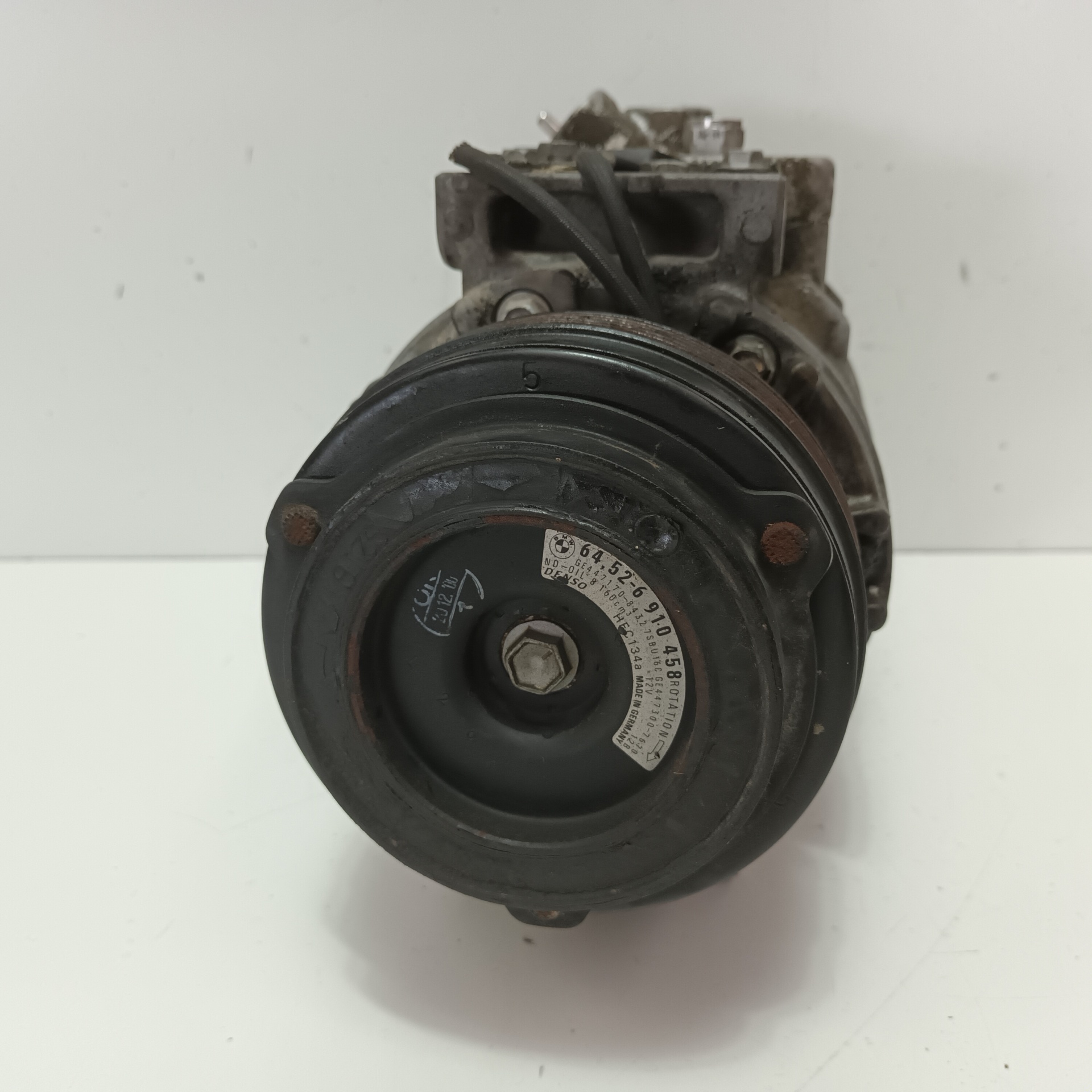 BMW 5 Series E39 (1995-2004) Air Condition Pump 64526916232 22010921