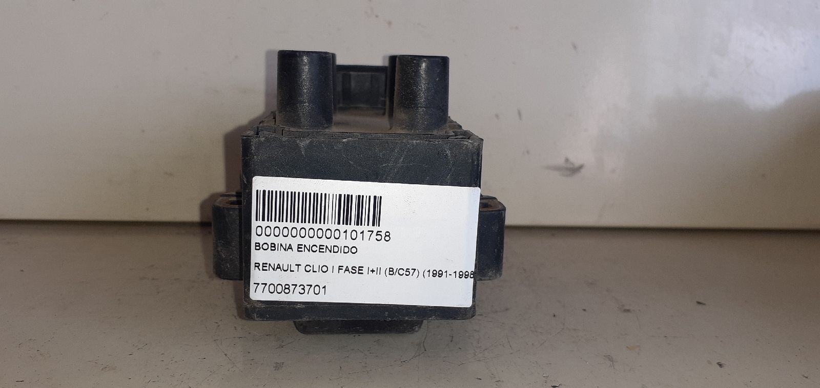 RENAULT Clio 1 generation (1990-1998) High Voltage Ignition Coil 7700873701 25280845