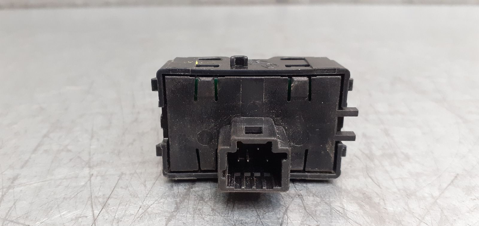 RENAULT Trafic 2 generation (2001-2015) Switches 253508347R 24081292