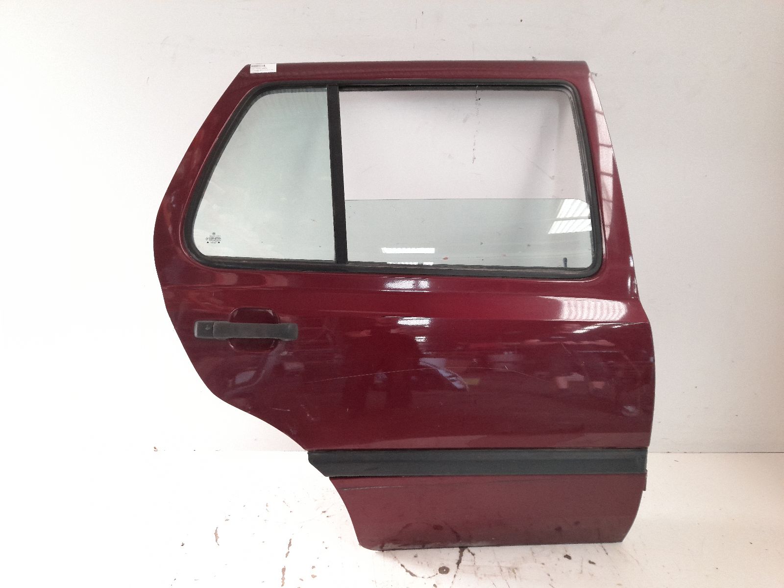 VOLKSWAGEN Vento 1 generation (1992-1998) Rear Right Door 1H4833056 25238529