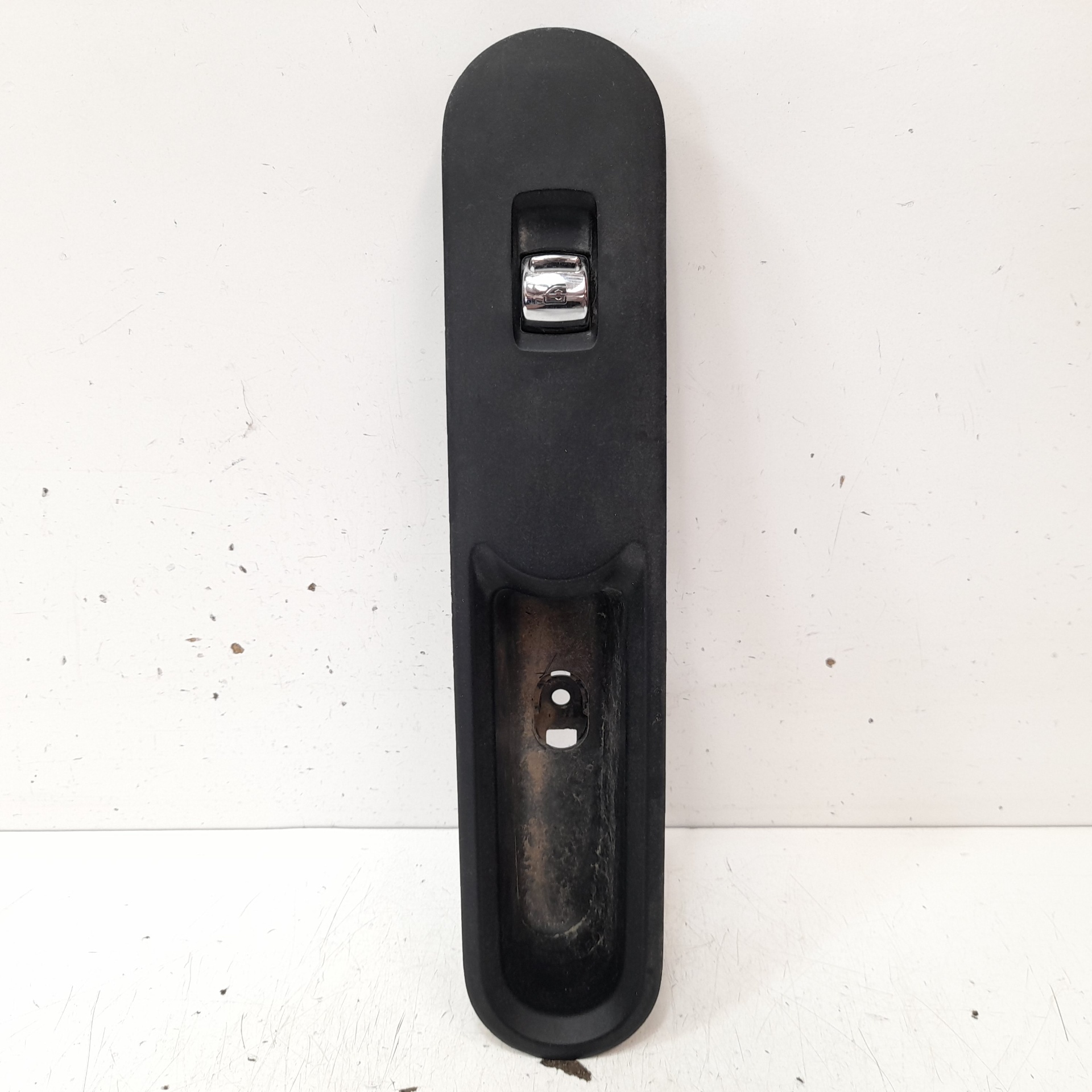 MINI Clubman F54 (2015-2024) Rear Right Door Window Control Switch 935486601 25420003