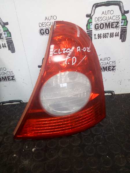 RENAULT Clio 2 generation (1998-2013) Rear Right Taillight Lamp 8200917487 22068297