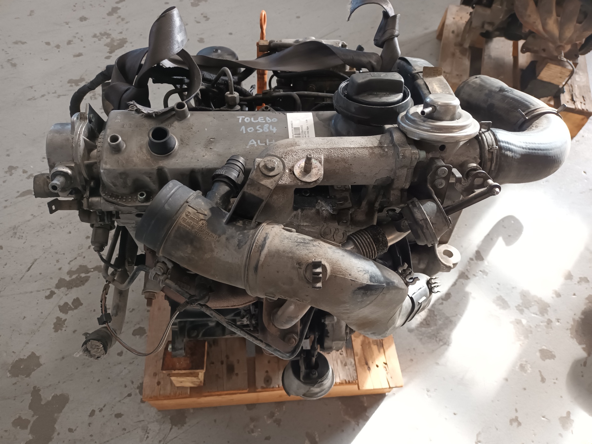 NISSAN Toledo 2 generation (1999-2006) Engine ALH 22772618