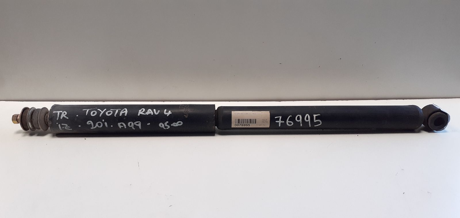TOYOTA RAV4 1 generation (XA10) (1994-2000) Taka-vasen iskunvaimennin 4853142020 24083166
