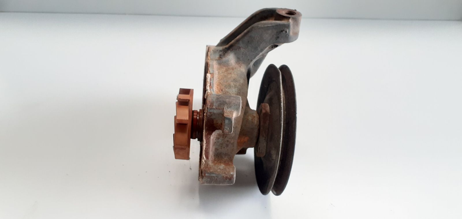 FORD Water Pump 25264843